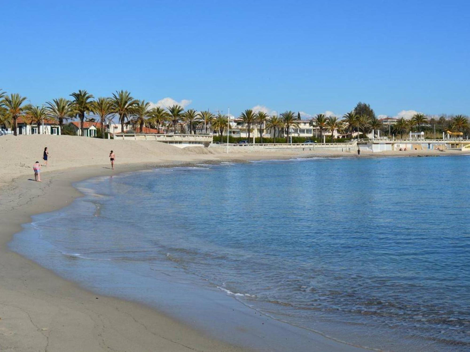 Studio Agreable Avec Loggia, Garage Et Plage A Proximite - 2 Couchages, Golfe-Juan - Fr-1-252-62 Экстерьер фото