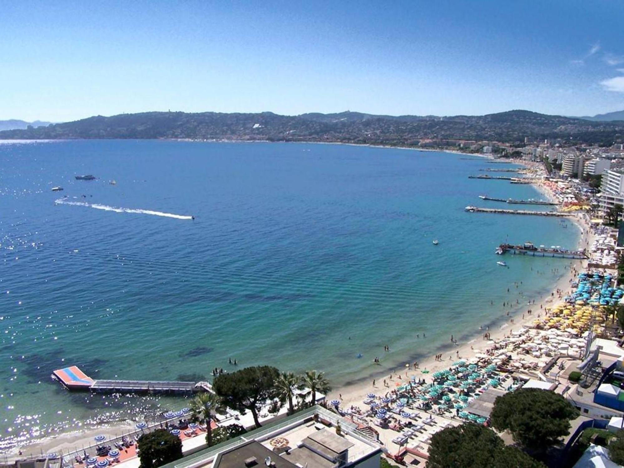 Studio Agreable Avec Loggia, Garage Et Plage A Proximite - 2 Couchages, Golfe-Juan - Fr-1-252-62 Экстерьер фото